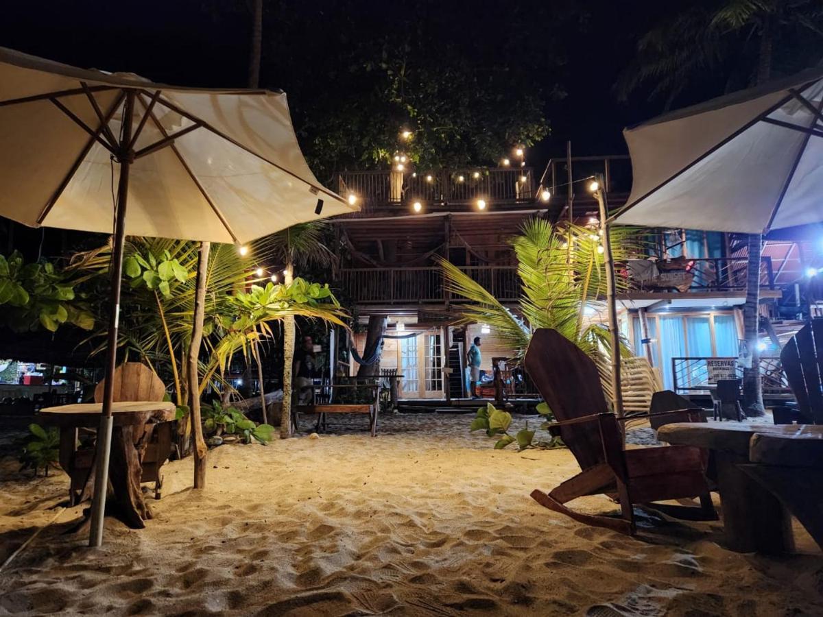 El Almendron Beach Hostel Guachaca Exteriér fotografie